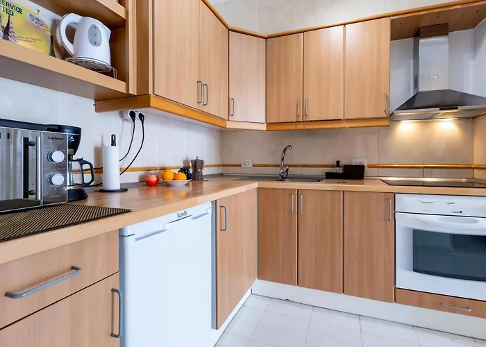 Port Royale 291, Spacious Studio, Heated Pool