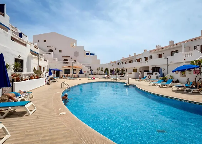 Port Royale 291, Spacious Studio, Heated Pool