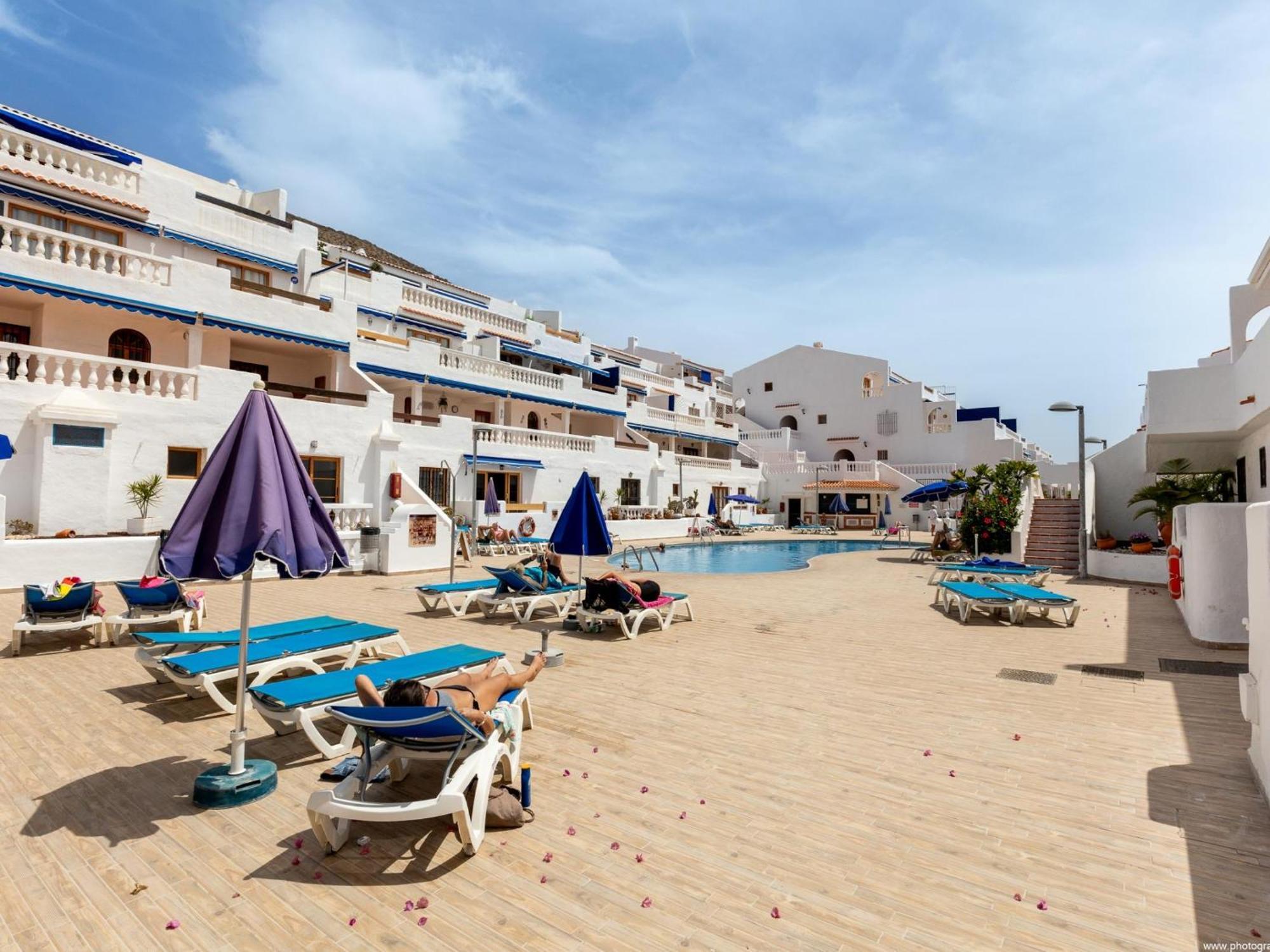 Port Royale 291, Spacious Studio, Heated Pool Los Cristianos (Tenerife)